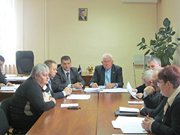 27 вересня 2013 року відбулося засідання президії районної ради, яке провів голова районної ради Микола Смірнов