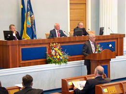 25 жовтня 2013 року відбулася чергова, двадцять п’ята, сесія обласної ради, у її роботі взяв  участь голова районної ради Микола Смірнов