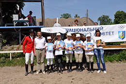 В Геронимівці відбувся відкритий чемпіонат з кінного спорту
