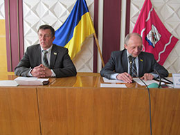 Депутати Черкаської районної ради на сесії голосували поіменно
