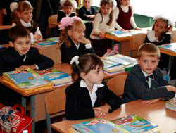 Колегія МОН затвердила «розвантажені» навчальні програми для початкових класів