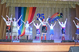 День народження відсвяткував зразковий аматорський танцювальний колектив «Барви»