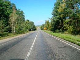 На автодорогах Черкащини у спекотну погоду введено сезонні обмеження руху для вантажівок