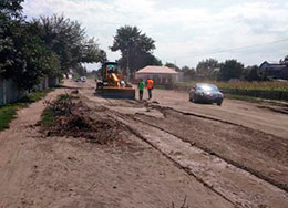 У Мошнах стартував поточний ремонт дороги Р-10 на ділянці км 45+800 – км 52+800