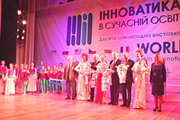 Червонослобідська та Степанківська загальноосвітні школи I-III  ступенів отримали золоті медалі