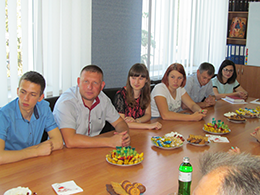 Обдаровану молодь відзначили на засіданні круглого столу з нагоди Дня Конституції України та Дня молоді