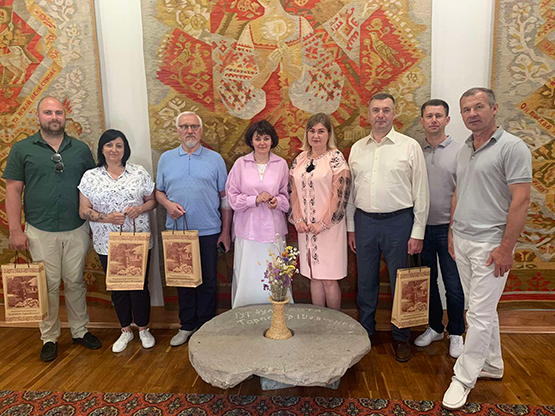 Проведено засідання круглого столу головами районних рад Черкаської області