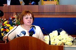 25 лютого 2014 року відбулася позачергова сесія обласної ради