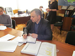 Постійна комісія з питань регламенту, законності, правопорядку, депутатської етики та місцевого самоврядування розглянула профільні питання